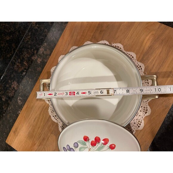 Vintage Enamelware Dutch Oven Pot w/Brass Handles - Picture 4 of 10